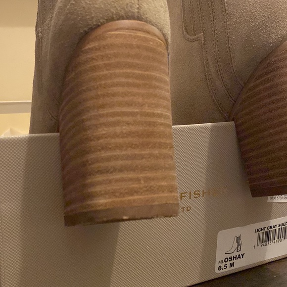 Marc Fisher Oshay Light Gray Suede Ankle Boot - Picture 6 of 10